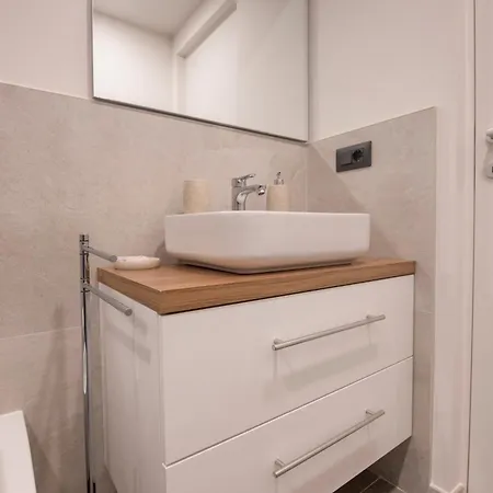 258 - The Loft In Largo Zecca - Luxury Nel Cuore Di