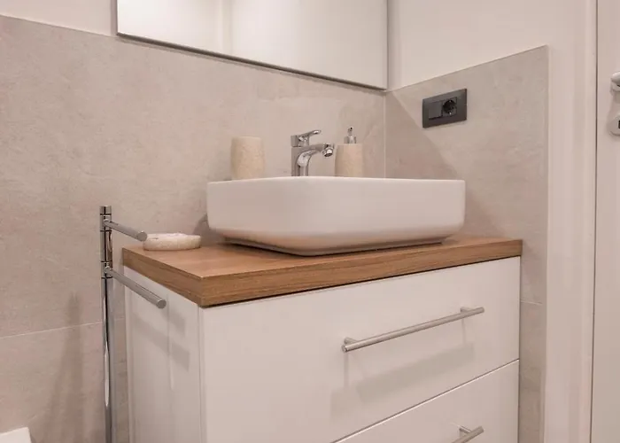 258 - The Loft In Largo Zecca - Luxury Nel Cuore Di