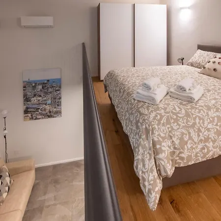 258 - The Loft In Largo Zecca - Luxury Nel Cuore Di Apartman Genova